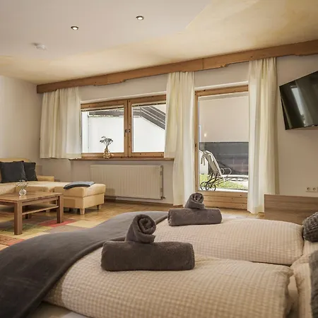 Apart. Mountainlovers 아파트