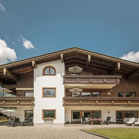 Apart. Mountainlovers