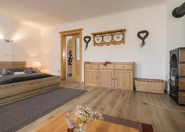 Apart. Mountainlovers *