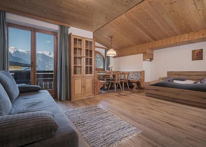 Apart. Mountainlovers