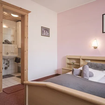 Apart. Mountainlovers