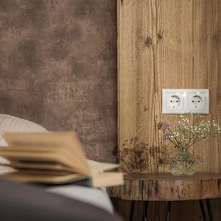 Apart. Mountainlovers