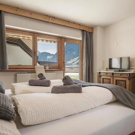 Apart. Mountainlovers Hainzenberg